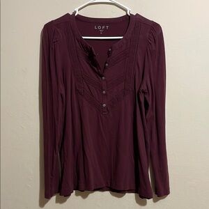 LOFT Long-Sleeve Henley Top in Plum. Size Medium.